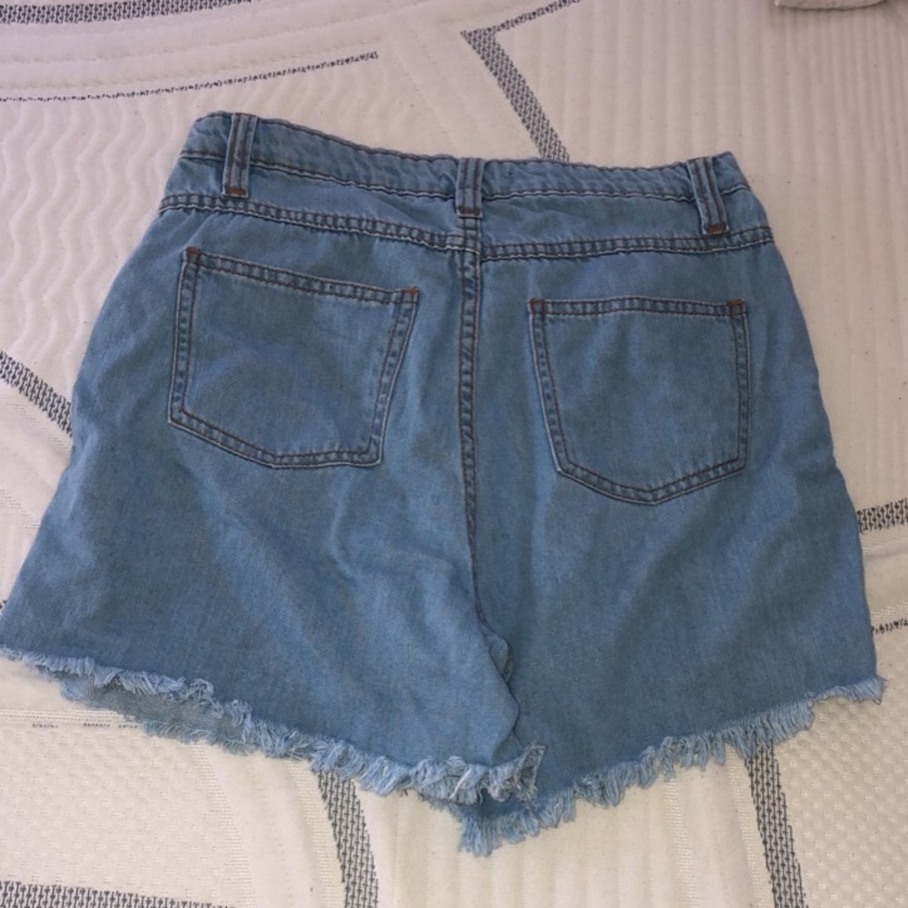 PLT SHORTS - Picture 2 of 2